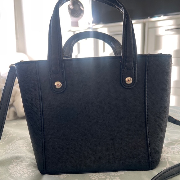 Guess bag - Picture 2 of 5